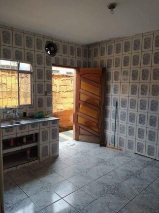 Imagem Casa com 3 Quartos à Venda, 185 m² em Vila Curuçá - Santo André