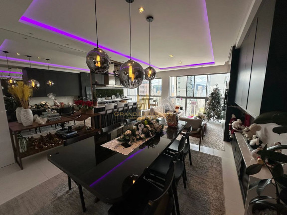 Imagem Apartamento com 4 Quartos à Venda, 167 m² em Centro - Balneário Camboriú