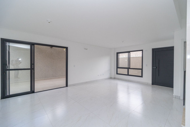Imagem Casa com 3 Quartos à Venda, 180 m² em Portão - Curitiba