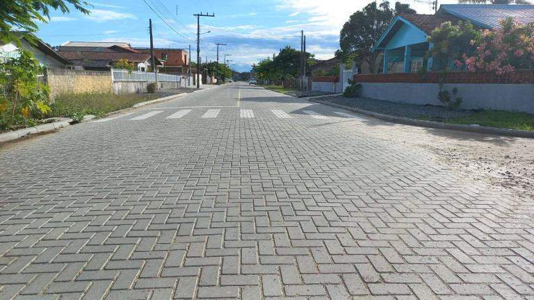 Imagem Terreno à Venda, em Costeira - Balneário Barra Do Sul Imagem Terreno à Venda, em Costeira - Balneário Barra Do Sul