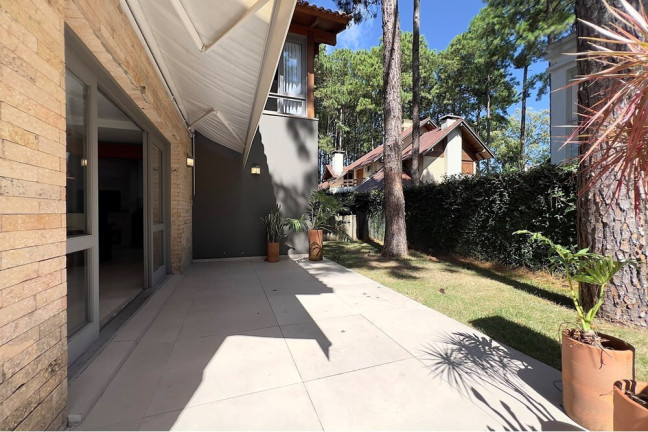 Imagem Casa de Condomínio com 4 Quartos à Venda, 290 m² em Praia De Atlântida - Xangri-lá Imagem Casa de Condomínio com 4 Quartos à Venda, 290 m² em Praia De Atlântida - Xangri-lá