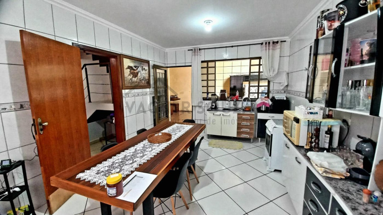 Imagem Casa à Venda, 199 m² em Jardim Alvorada - Maringá Imagem Casa à Venda, 199 m² em Jardim Alvorada - Maringá