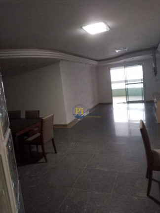 Imagem Apartamento com 3 Quartos à Venda, 190 m² em Canto Do Forte - Praia Grande Imagem Apartamento com 3 Quartos à Venda, 190 m² em Canto Do Forte - Praia Grande