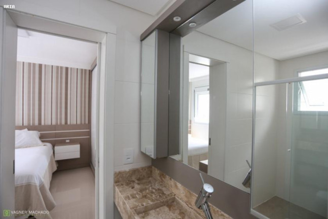 Imagem Apartamento com 3 Quartos à Venda, 123 m² em Centro - Torres