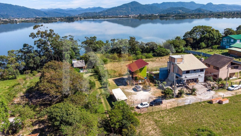 Imagem Imóvel com 2 Quartos à Venda, em Ibiraquera - Imbituba Imagem Imóvel com 2 Quartos à Venda, em Ibiraquera - Imbituba