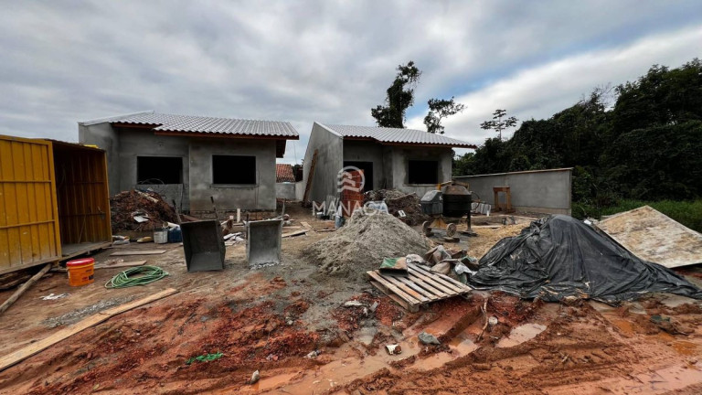 Imagem Casa com 2 Quartos à Venda, 54 m² em Quinta Dos Açorianos - Barra Velha