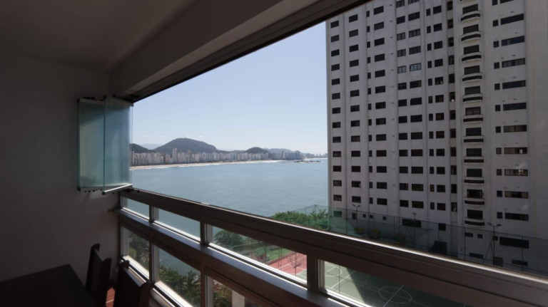 Imagem Imóvel com 3 Quartos à Venda, 130 m² em Jardim Astúrias - Guarujá Imagem Imóvel com 3 Quartos à Venda, 130 m² em Jardim Astúrias - Guarujá