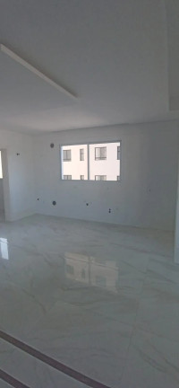 Imagem Apartamento com 4 Quartos à Venda, 254 m² em Meia Praia - Itapema