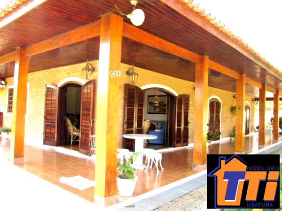 Imagem Casa com 3 Quartos à Venda, 280 m² em Maranduba - Ubatuba