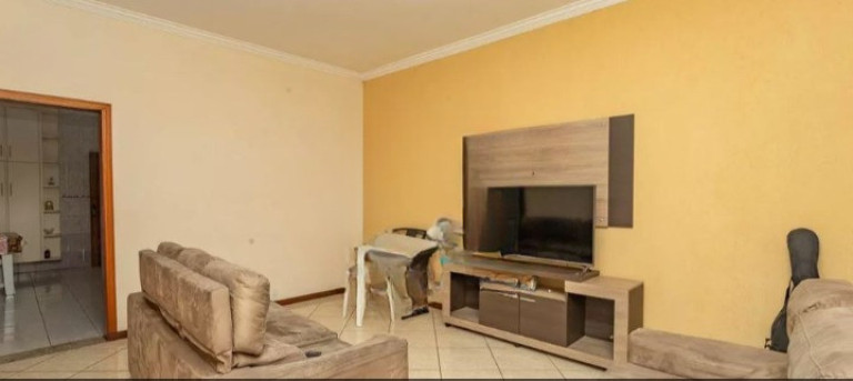Imagem Sobrado com 3 Quartos à Venda, em Piraporinha - Diadema Imagem Sobrado com 3 Quartos à Venda, em Piraporinha - Diadema