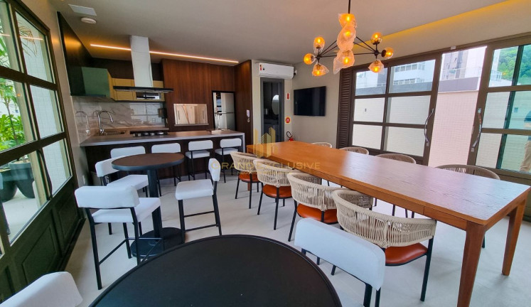 Imagem Apartamento com 4 Quartos à Venda, 160 m² em Pioneiros - Balneário Camboriú