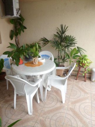Imagem Casa com 2 Quartos à Venda, 60 m² em Santa Rosa - Porto Alegre Imagem Casa com 2 Quartos à Venda, 60 m² em Santa Rosa - Porto Alegre