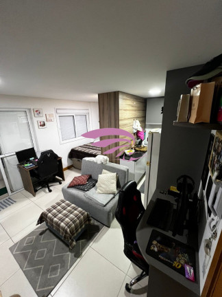 Imagem Imóvel com 1 Quarto à Venda, 27 m² em Centro - Curitiba Imagem Imóvel com 1 Quarto à Venda, 27 m² em Centro - Curitiba