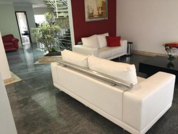 Imagem Casa com 8 Quartos à Venda, 587 m² em Jardim Fazenda Rincão - Arujá Imagem Casa com 8 Quartos à Venda, 587 m² em Jardim Fazenda Rincão - Arujá