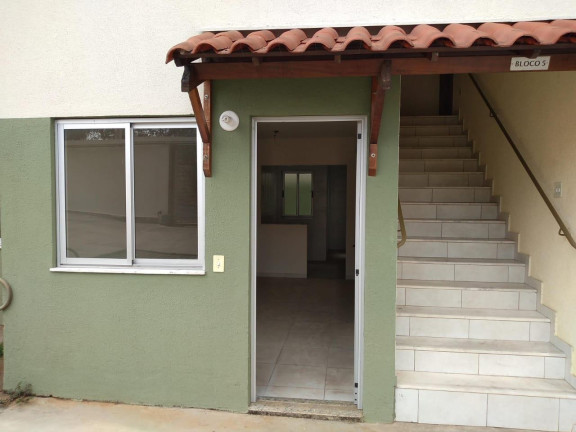 Imagem Casa com 2 Quartos à Venda, 60 m² em Cabral - Contagem