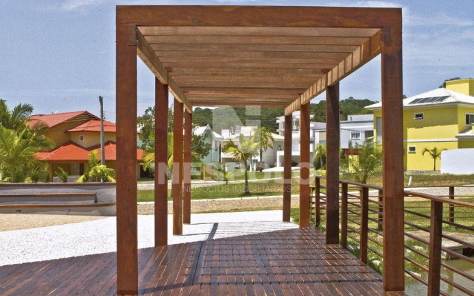 Imagem Casa à Venda, 370 m² em Ariribá - Balneario Camboriu Imagem Casa à Venda, 370 m² em Ariribá - Balneario Camboriu