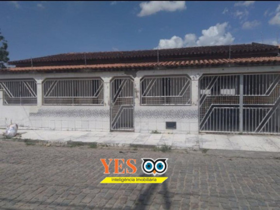 Casa com 3 Quartos à Venda, 195 m² em Parque Ipê - Feira De Santana
