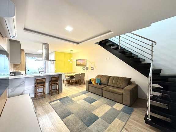 Imagem Casa com 3 Quartos à Venda, 148 m² em Saguaçu - Joinville Imagem Casa com 3 Quartos à Venda, 148 m² em Saguaçu - Joinville