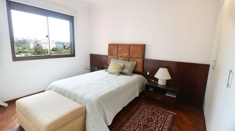 Imagem Apartamento com 3 Quartos à Venda, 165 m² em Itaim Bibi - São Paulo