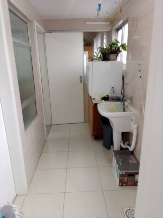 Imagem Apartamento com 3 Quartos à Venda, 122 m² em Centro - Florianópolis Imagem Apartamento com 3 Quartos à Venda, 122 m² em Centro - Florianópolis