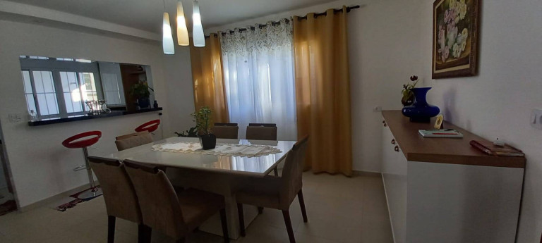 Imagem Casa com 4 Quartos à Venda, 270 m² em Jardim Telespark - São José Dos Campos