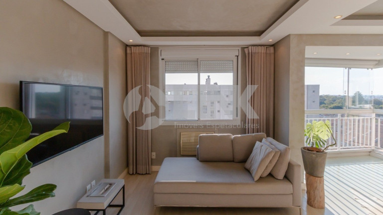 Imagem Apartamento com 2 Quartos à Venda, 61 m² em Passo Da Areia - Porto Alegre