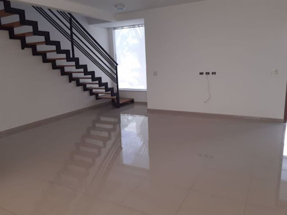 Imagem Casa com 3 Quartos à Venda, 143 m² em Nova Gardênia - Atibaia