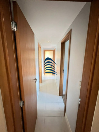 Imagem Imóvel com 4 Quartos à Venda, 143 m² em Piatã - Salvador Imagem Imóvel com 4 Quartos à Venda, 143 m² em Piatã - Salvador