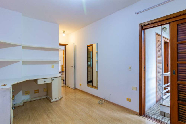Imagem Casa com 4 Quartos à Venda, 330 m² em Jardim Morumbi - São Paulo