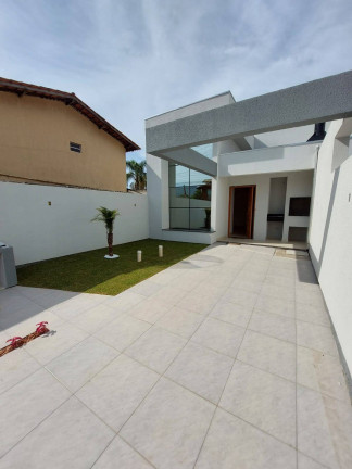 Imagem Casa com 2 Quartos à Venda, 74 m² em Bombas - Bombinhas