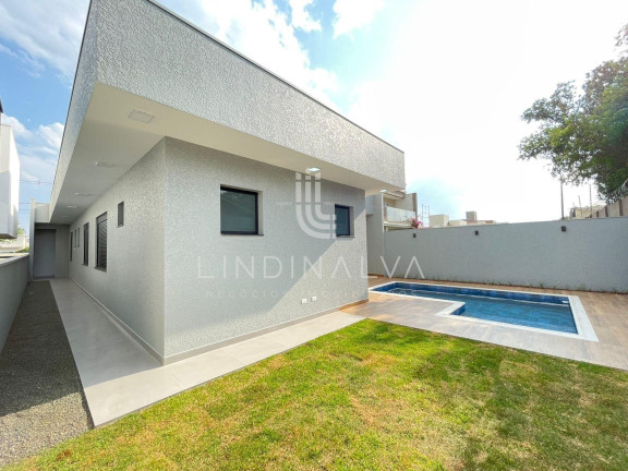Imagem Casa com 2 Quartos à Venda, 236 m² em Vila Adriana - Foz Do Iguacu