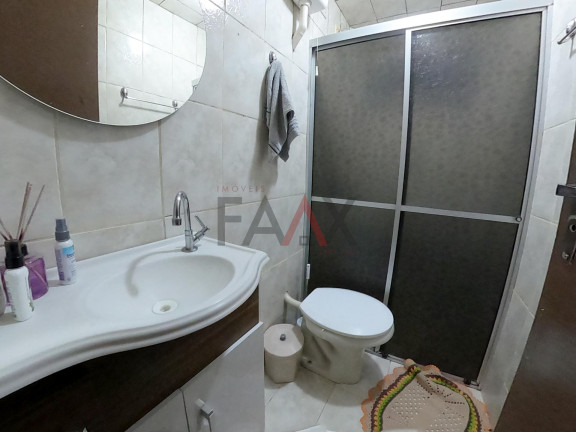 Imagem Casa com 3 Quartos à Venda, 47 m² em Industrial - Guarapuava