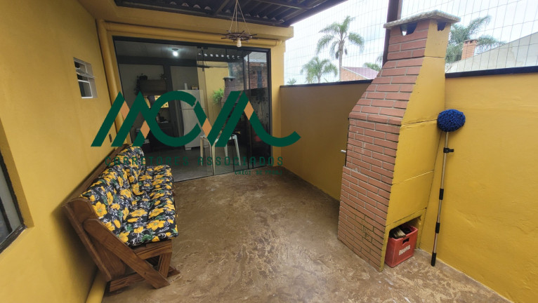 Imagem Casa com 3 Quartos à Venda, 77 m² em Cambijú - Itapoá