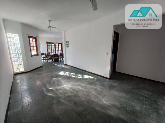Imagem Casa com 3 Quartos à Venda, 300 m² em Martim De Sá - Caraguatatuba Imagem Casa com 3 Quartos à Venda, 300 m² em Martim De Sá - Caraguatatuba