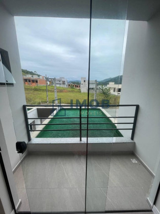Imagem Casa com 2 Quartos à Venda, 109 m² em Jaraguá 99 - Jaraguá Do Sul Imagem Casa com 2 Quartos à Venda, 109 m² em Jaraguá 99 - Jaraguá Do Sul
