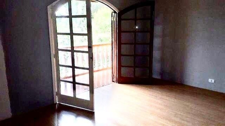Imagem Casa com 5 Quartos à Venda, 350 m² em Mercês - Curitiba