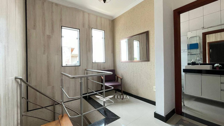 Imagem Sobrado com 3 Quartos à Venda, 150 m² em Los Angeles - Barra Velha