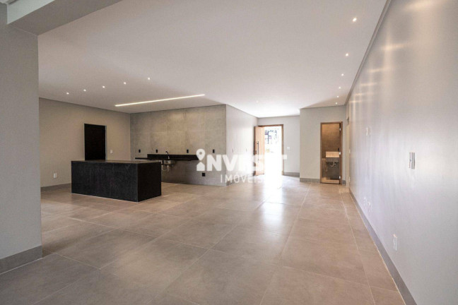 Imagem Casa com 3 Quartos à Venda, 257 m² em Senador Canedo - Senador Canedo Imagem Casa com 3 Quartos à Venda, 257 m² em Senador Canedo - Senador Canedo