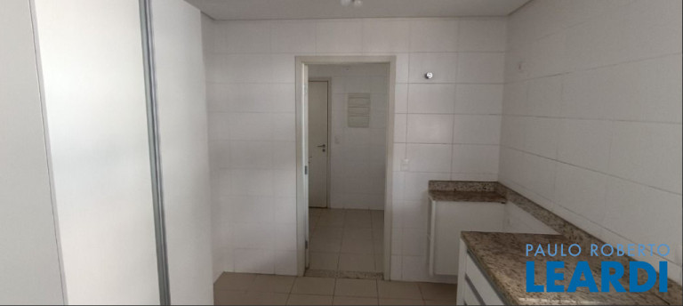Imagem Apartamento com 4 Quartos à Venda, 135 m² em Centro - Santo André Imagem Apartamento com 4 Quartos à Venda, 135 m² em Centro - Santo André