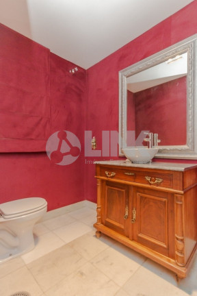 Imagem Apartamento com 3 Quartos à Venda, 381 m² em Moinhos De Vento - Porto Alegre