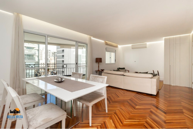 Foto do imóvel Apartamento com 2 Quartos à Venda,  em Moema - São Paulo