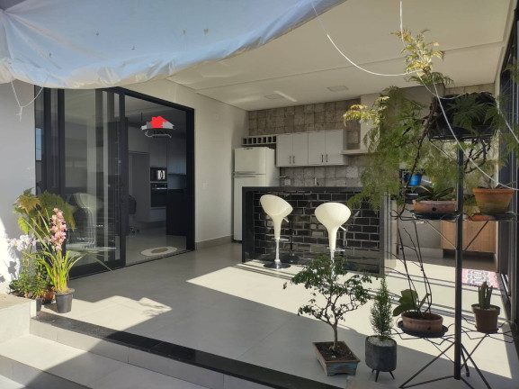 Imagem Casa com 3 Quartos à Venda, 286 m² em Parque Olívio Franceschini - Hortolândia