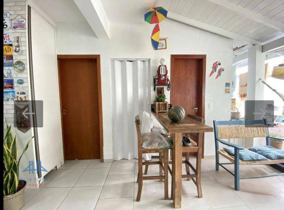 Imagem Casa com 3 Quartos à Venda, 144 m² em Campeche - Florianópolis Imagem Casa com 3 Quartos à Venda, 144 m² em Campeche - Florianópolis