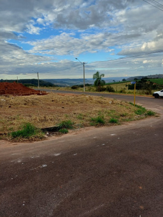 Imagem Terreno à Venda, 307 m² em Novo Horizonte - Cristais Paulista Imagem Terreno à Venda, 307 m² em Novo Horizonte - Cristais Paulista
