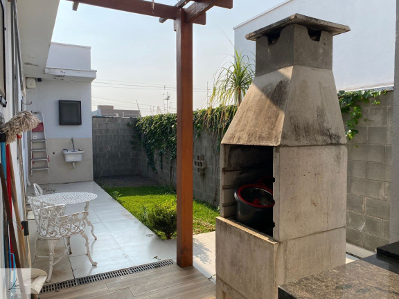 Imagem Casa com 2 Quartos à Venda, 89 m² em Jardim Residencial Veneza - Indaiatuba Imagem Casa com 2 Quartos à Venda, 89 m² em Jardim Residencial Veneza - Indaiatuba