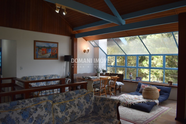 Imagem Casa com 4 Quartos à Venda, 115 m² em Região Do Vale Encantado - Campos Do Jordão