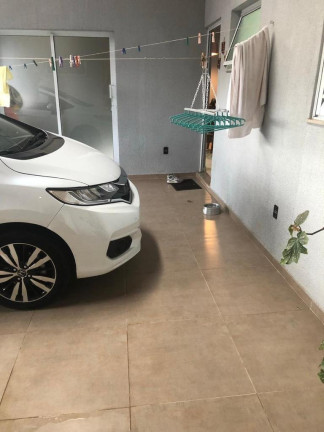 Imagem Casa com 3 Quartos à Venda, 143 m² em Jardim Nova Esperança - Bauru Imagem Casa com 3 Quartos à Venda, 143 m² em Jardim Nova Esperança - Bauru