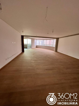 Apartamento com 4 Quartos à Venda, 270 m² em Jardim - Santo André