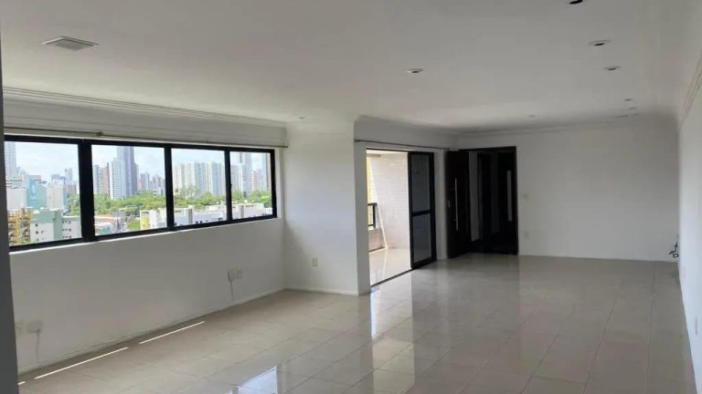 Imagem Apartamento com 4 Quartos para Alugar, 208 m² em Casa Forte - Recife