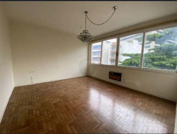 Apartamento com 2 Quartos à Venda,  em Maracanã - Rio De Janeiro